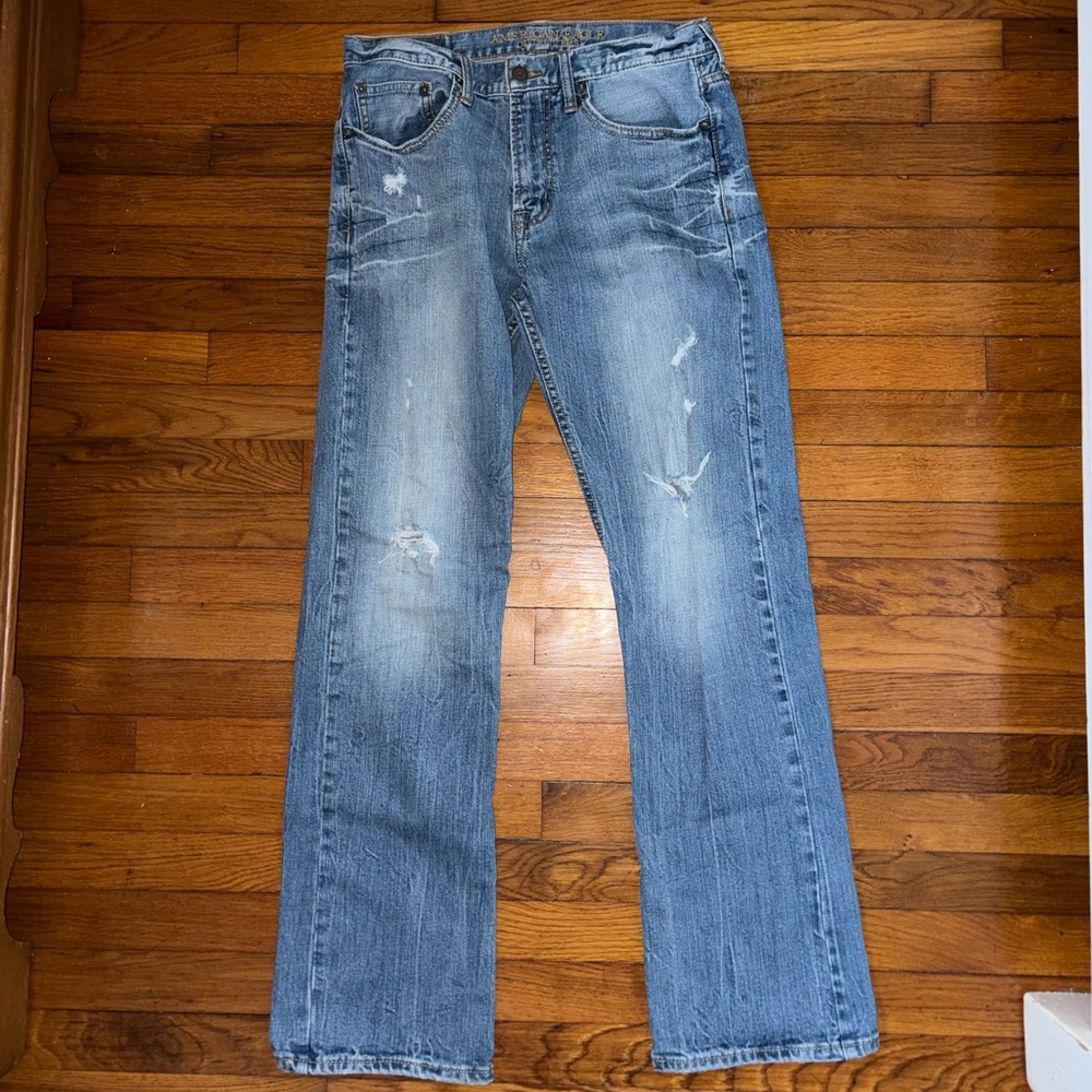 American Eagle Outfitters Men's Distressed Blue Jeans